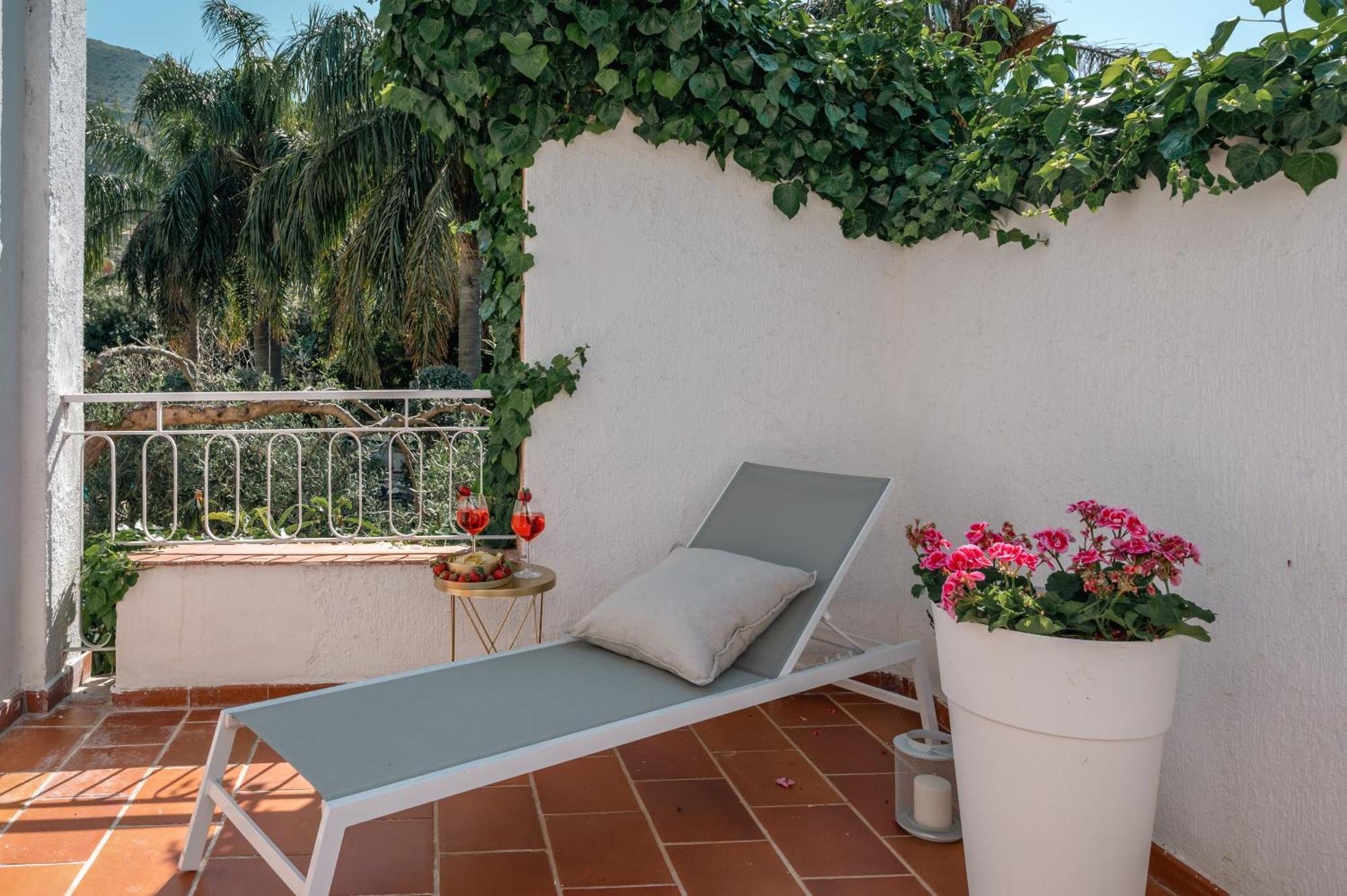 Megna - Paradise Bed & Breakfast *