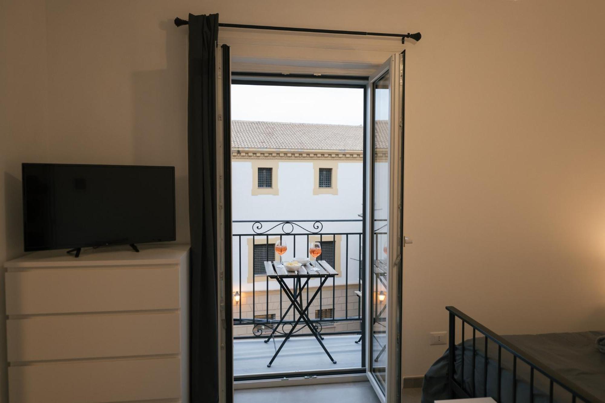 Apartment La Casa Di Louis Palermo