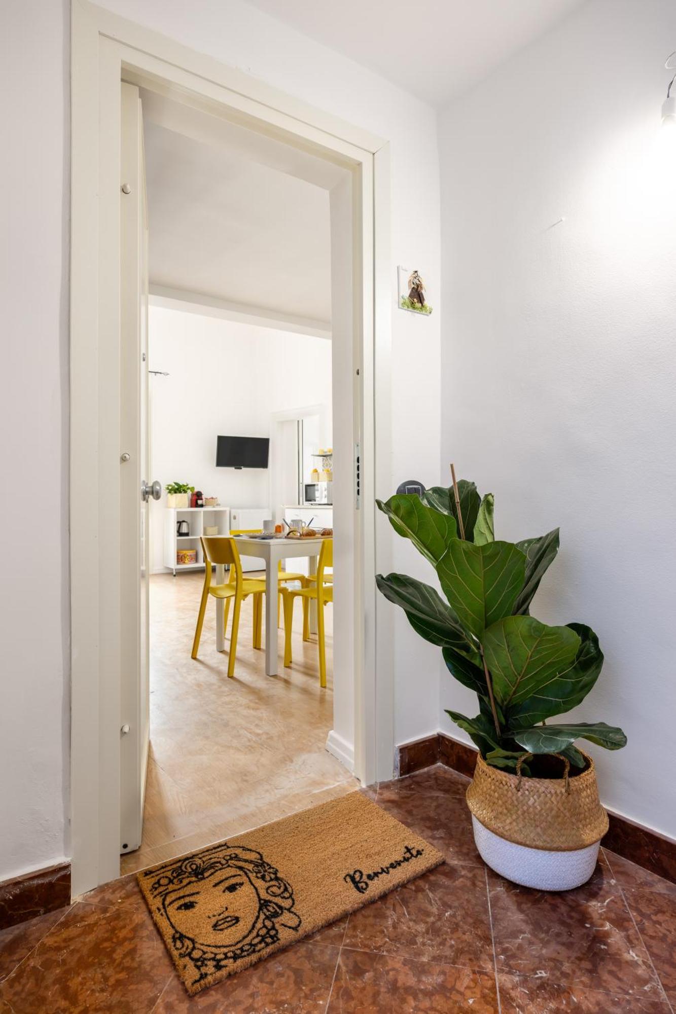 Agata E Rosalia 2 Bedroom Flat At The Quattro Canti Appartamento Palermo