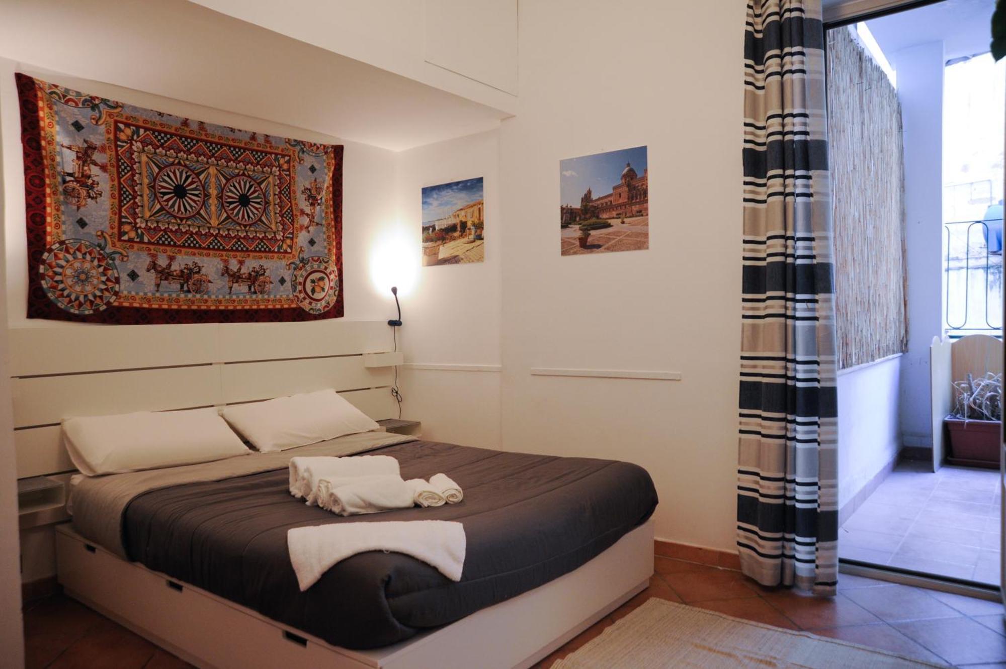 Apartment Le Finestre Su Ballaro