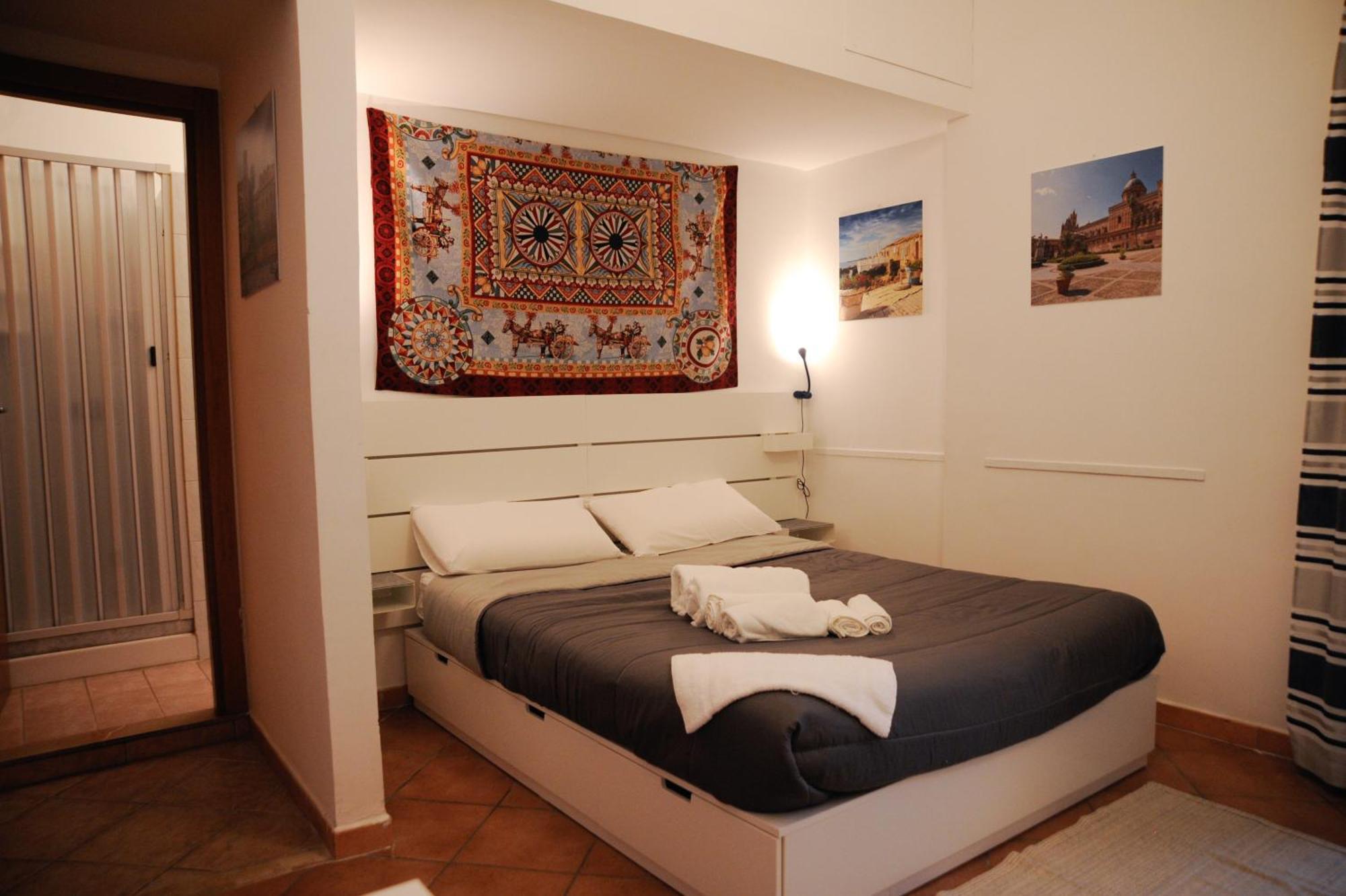 Apartment Le Finestre Su Ballaro Palermo