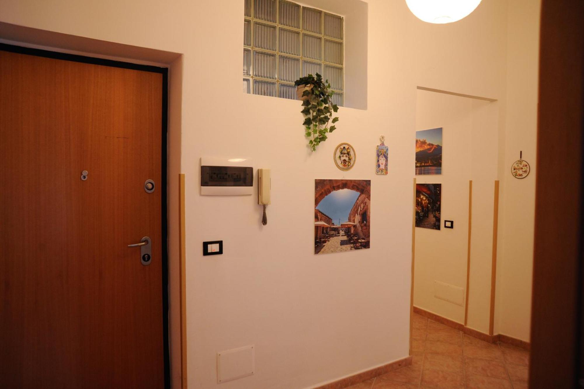 Le Finestre Su Ballaro Apartment Palermo