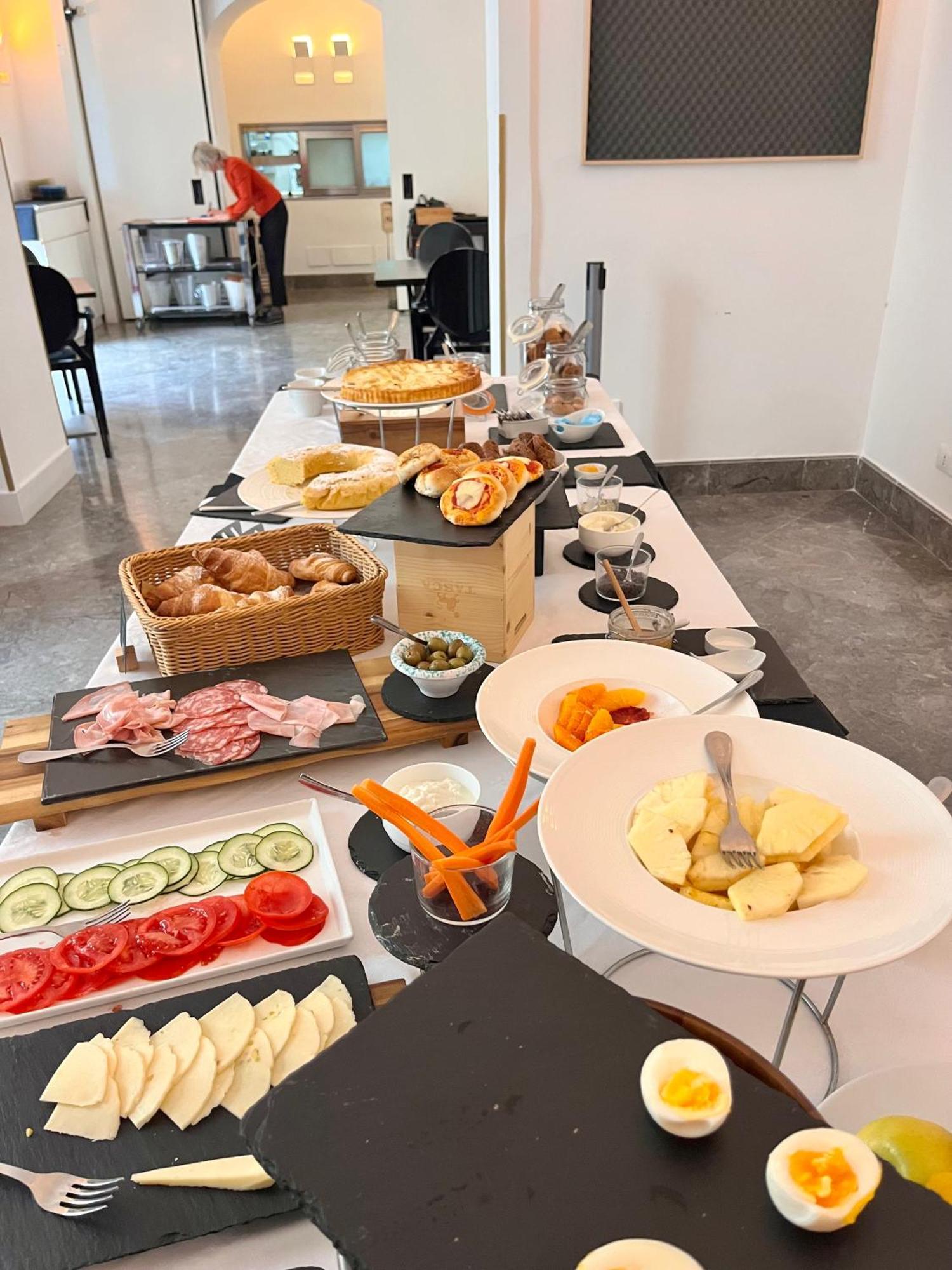 Apartment Le Finestre Su Ballaro