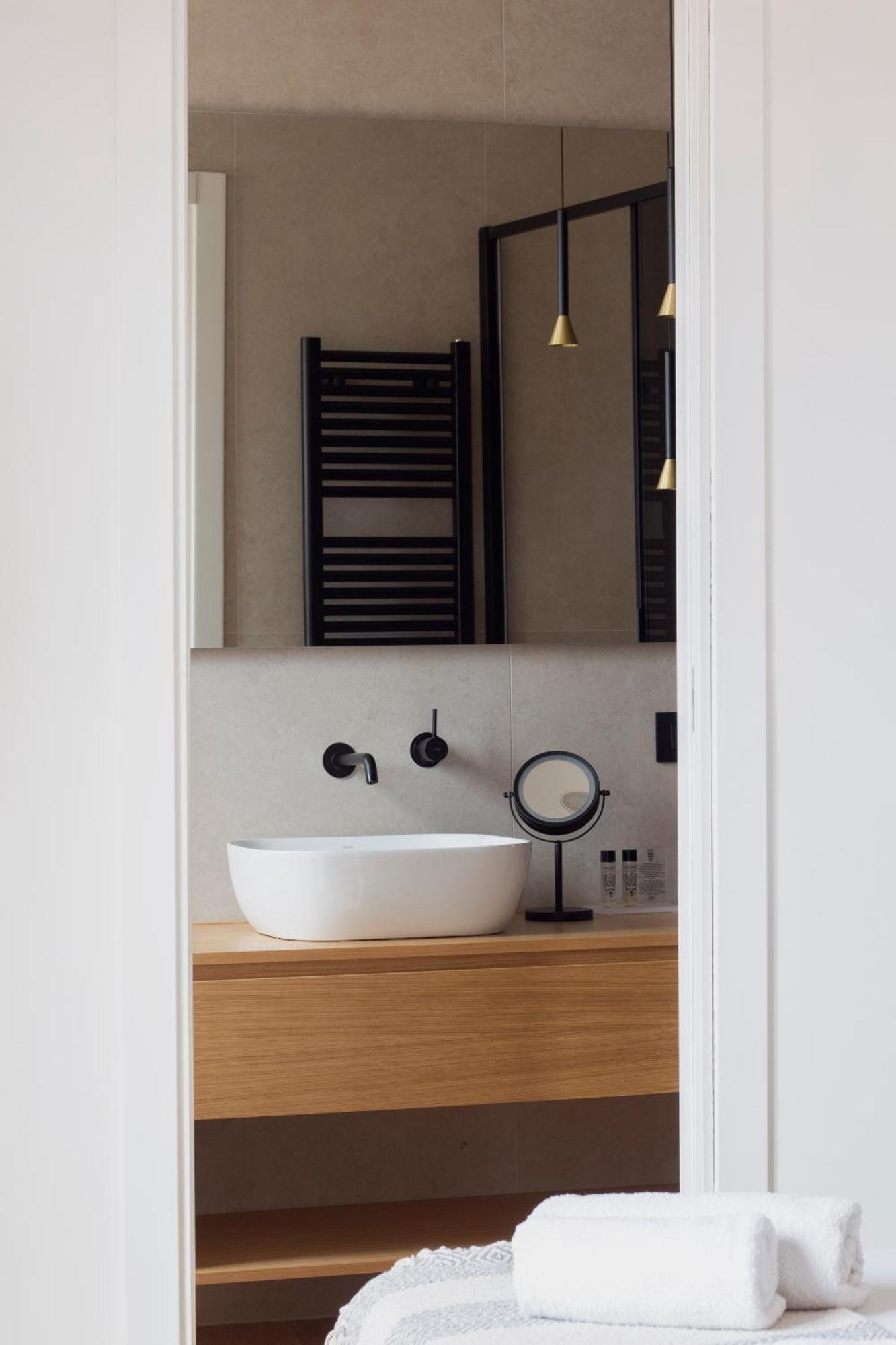 Lulom - Rooftop Boutique Guest house