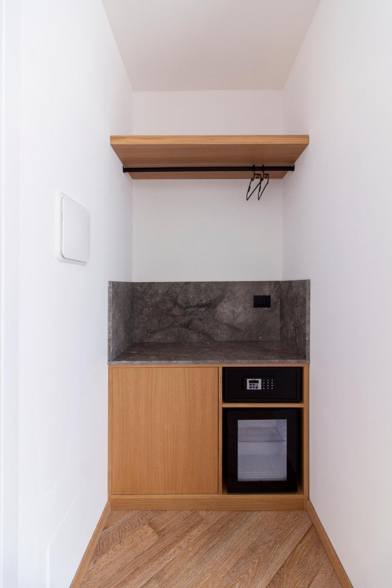 Lulom - Rooftop Boutique Guest house *