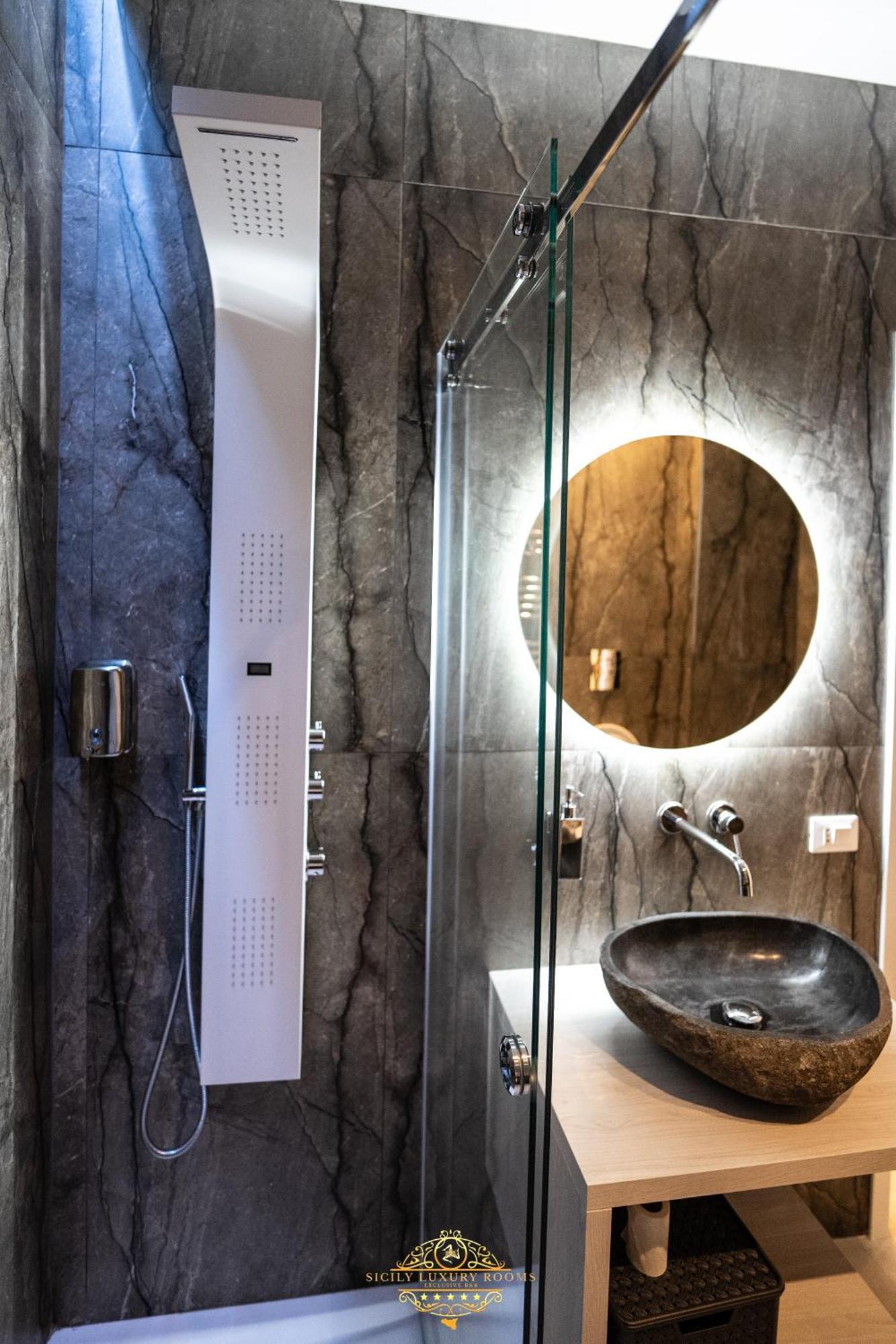 Sicily Luxury Bed & Breakfast Palermo