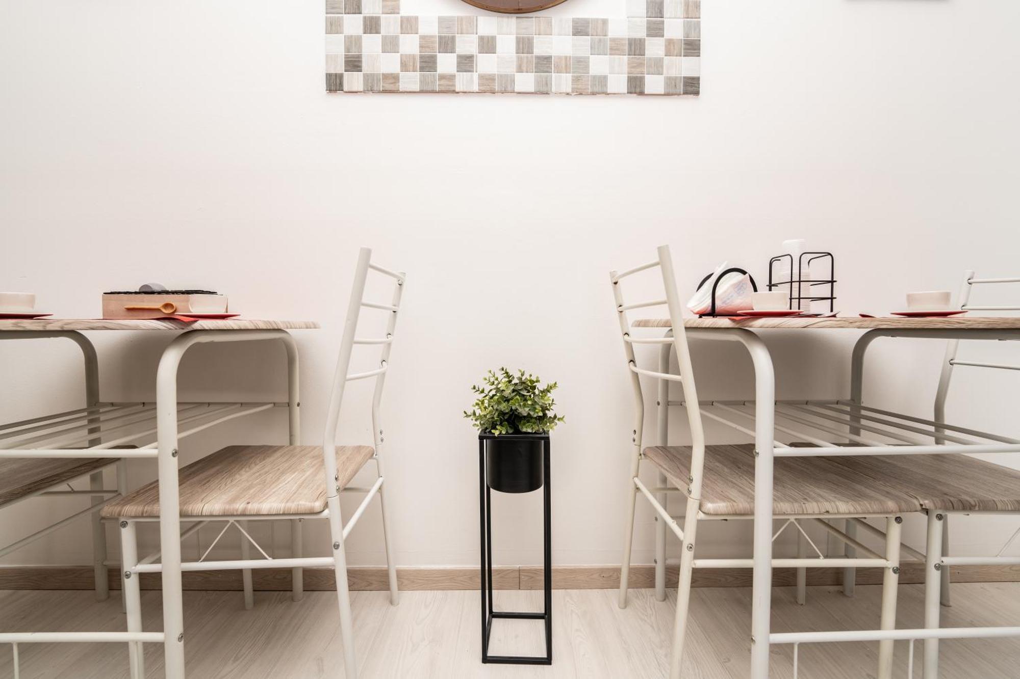 128l Guest house *