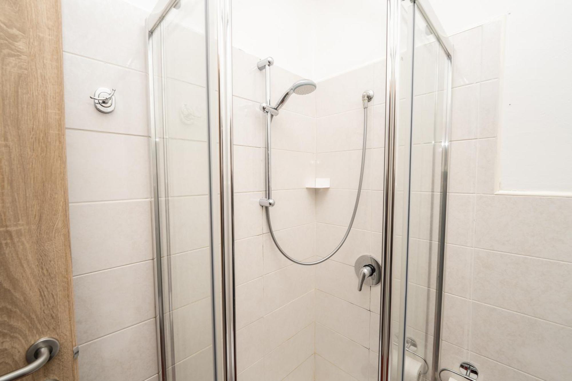 Guest house 128l *