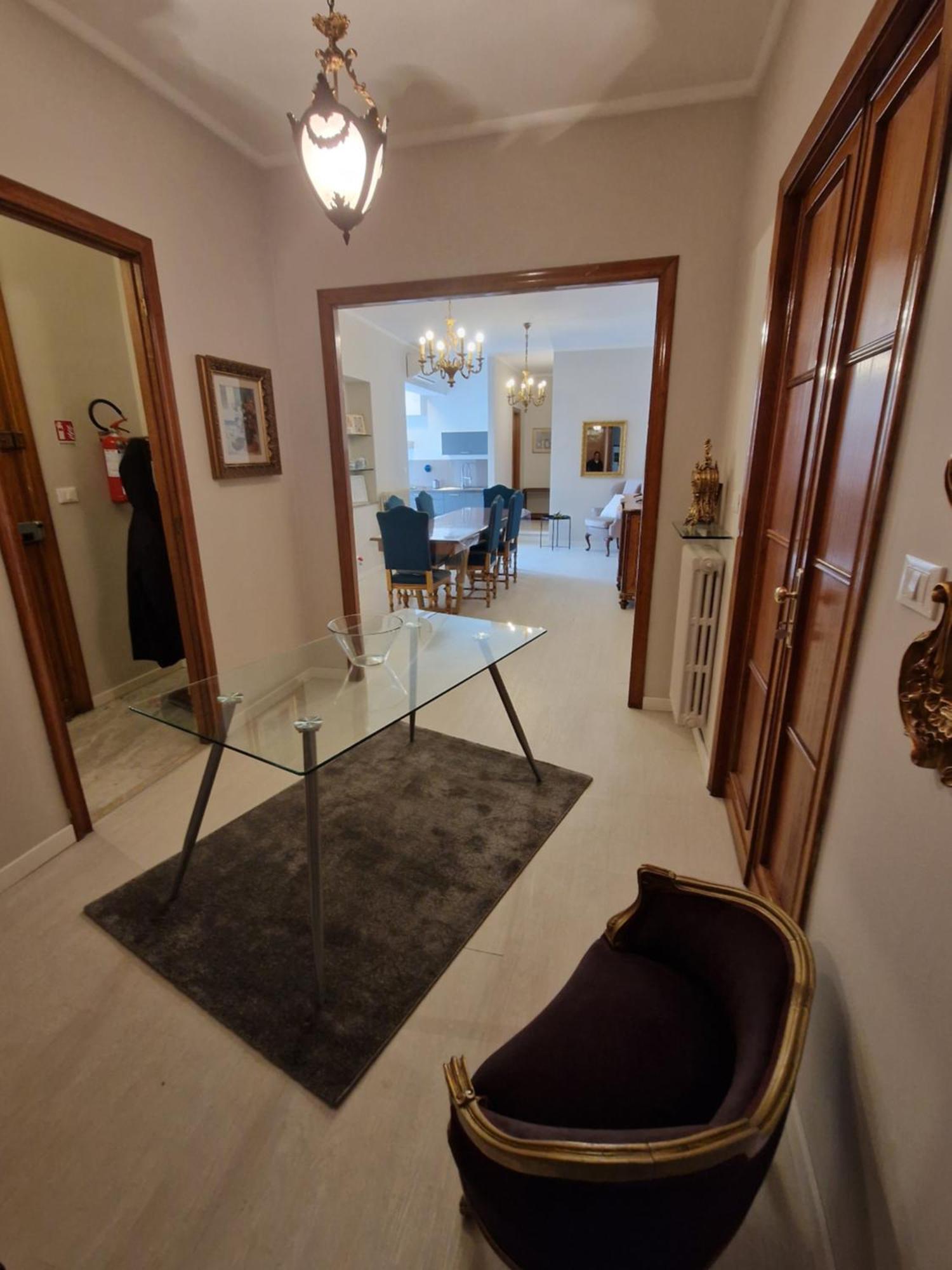 Capomassimo Apartment