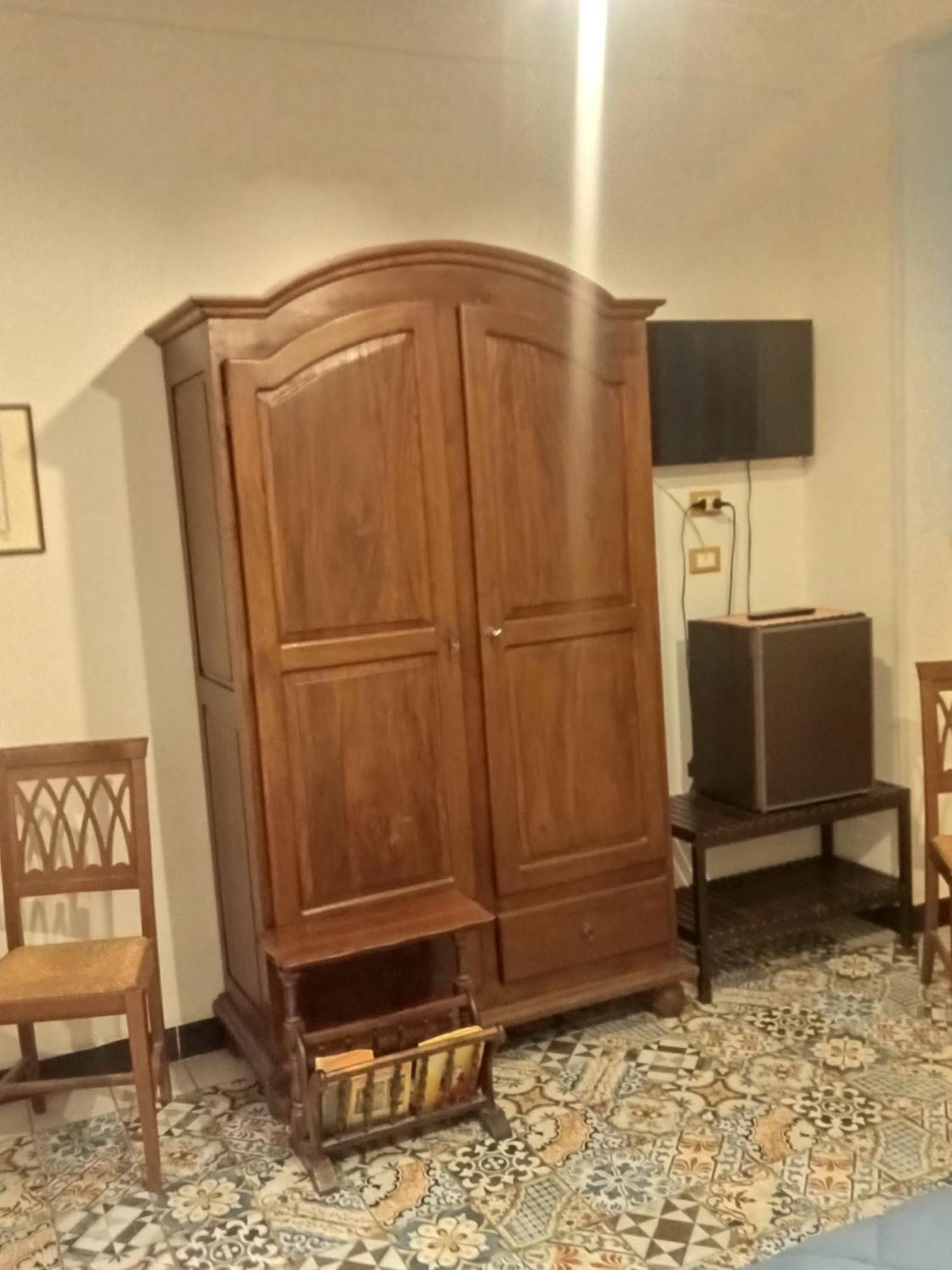 Tribunale Basement Guest house