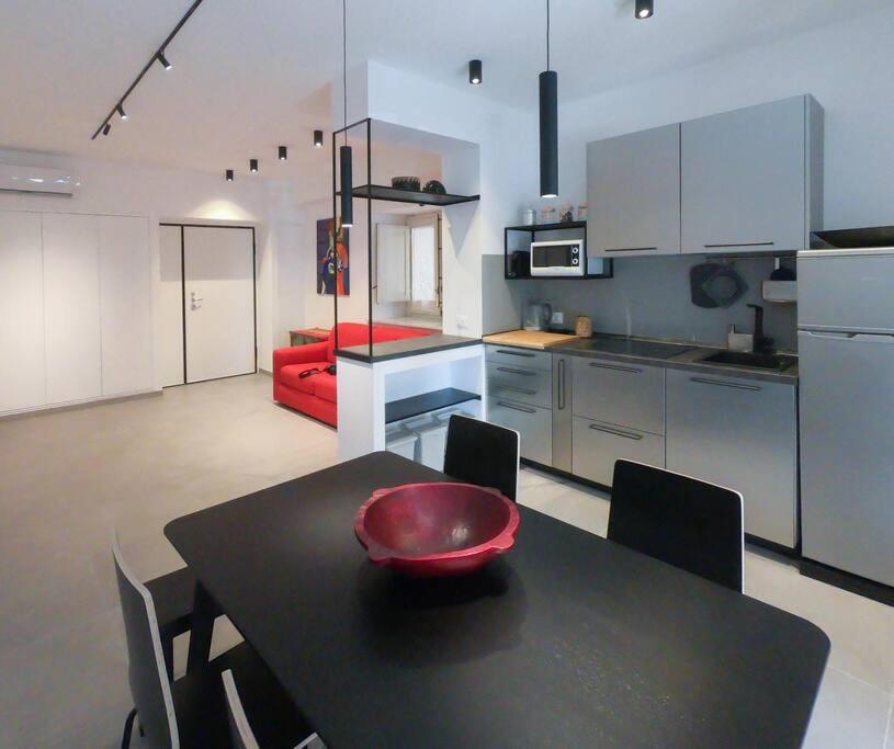 Genius Loci Apartment *