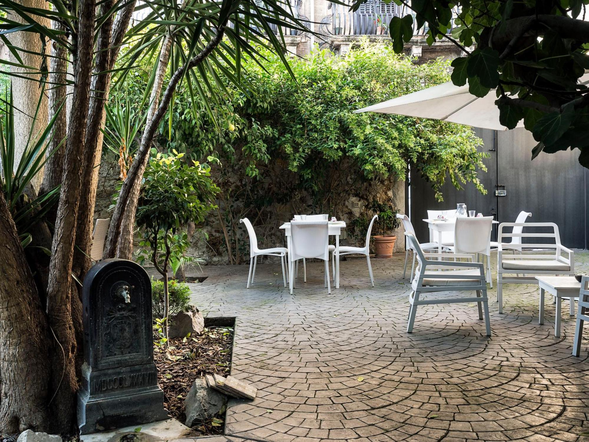 Il Giardino Di Ballaro Boutique