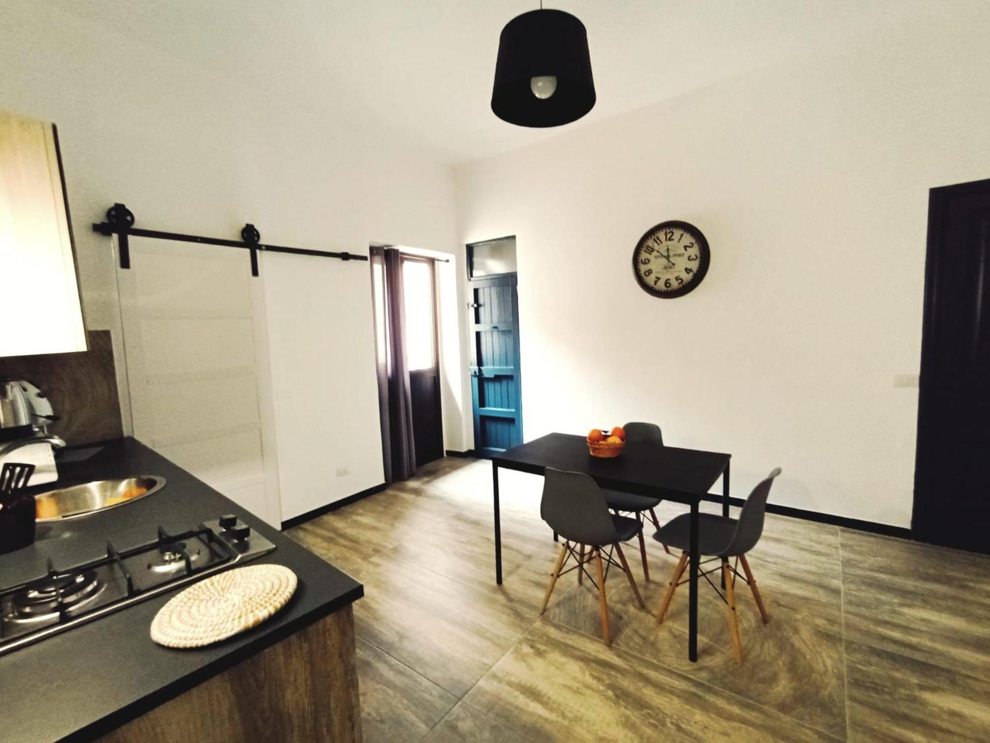Apartamento Demasiantval House