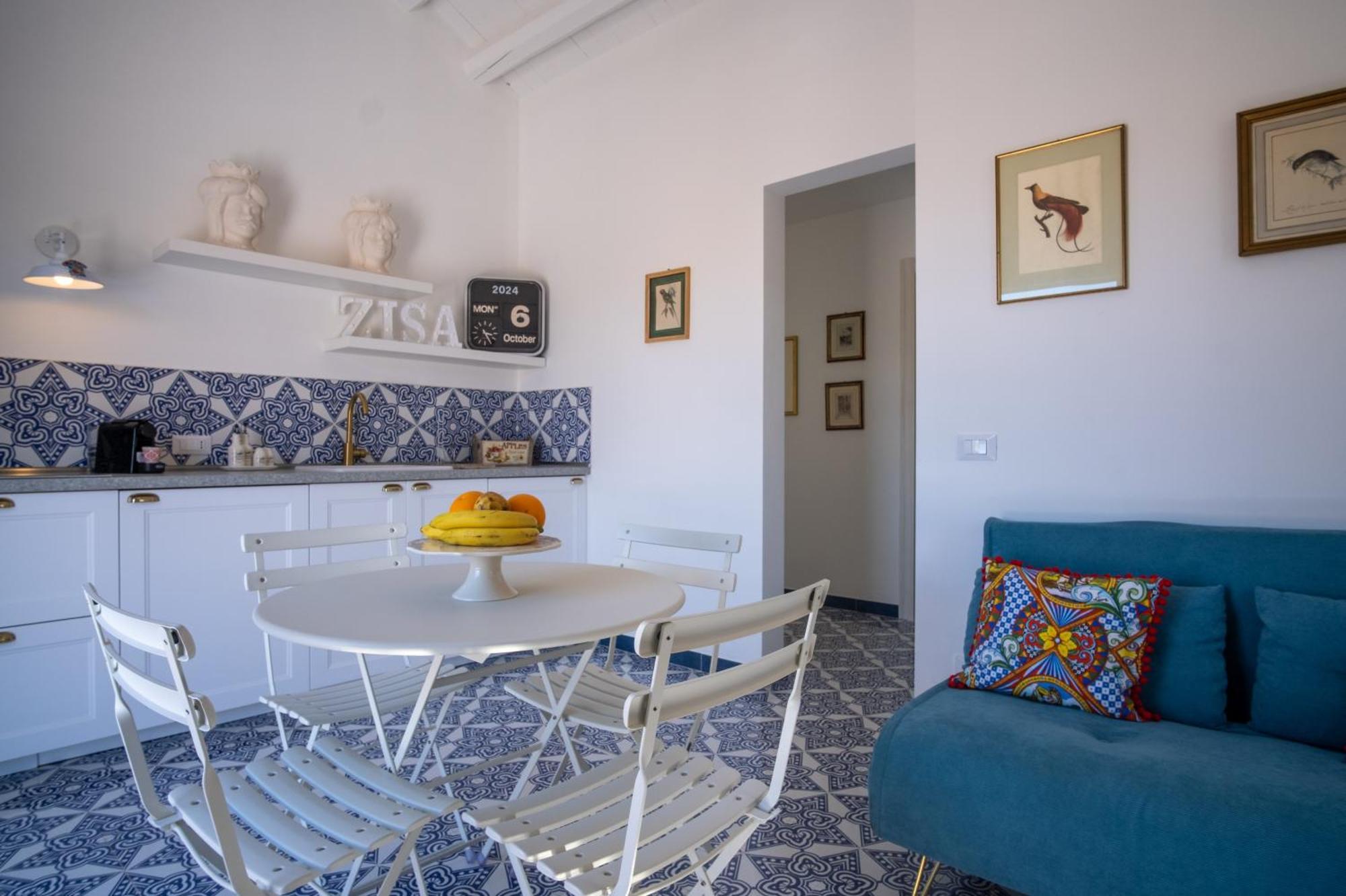Zisa Apartment