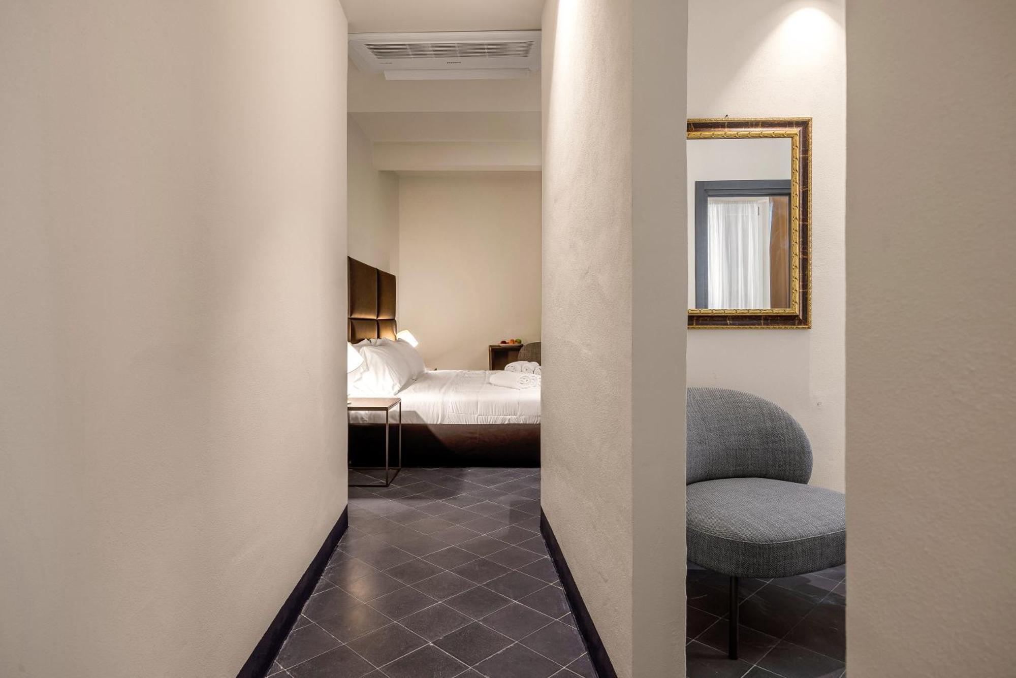Hotel Santamarina Dimora Di Charme 4*