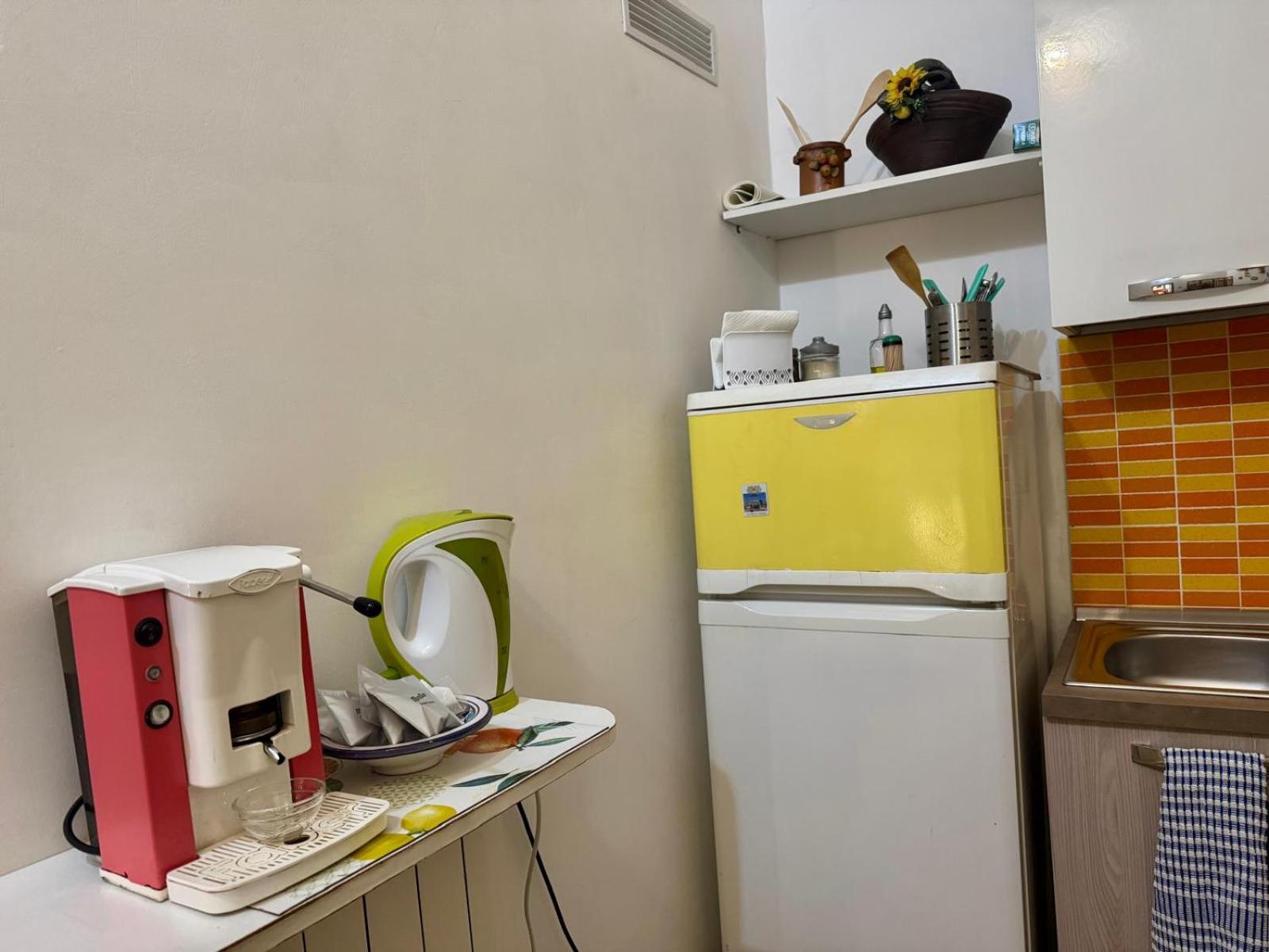 Orange Lemon Center Apartment Palermo