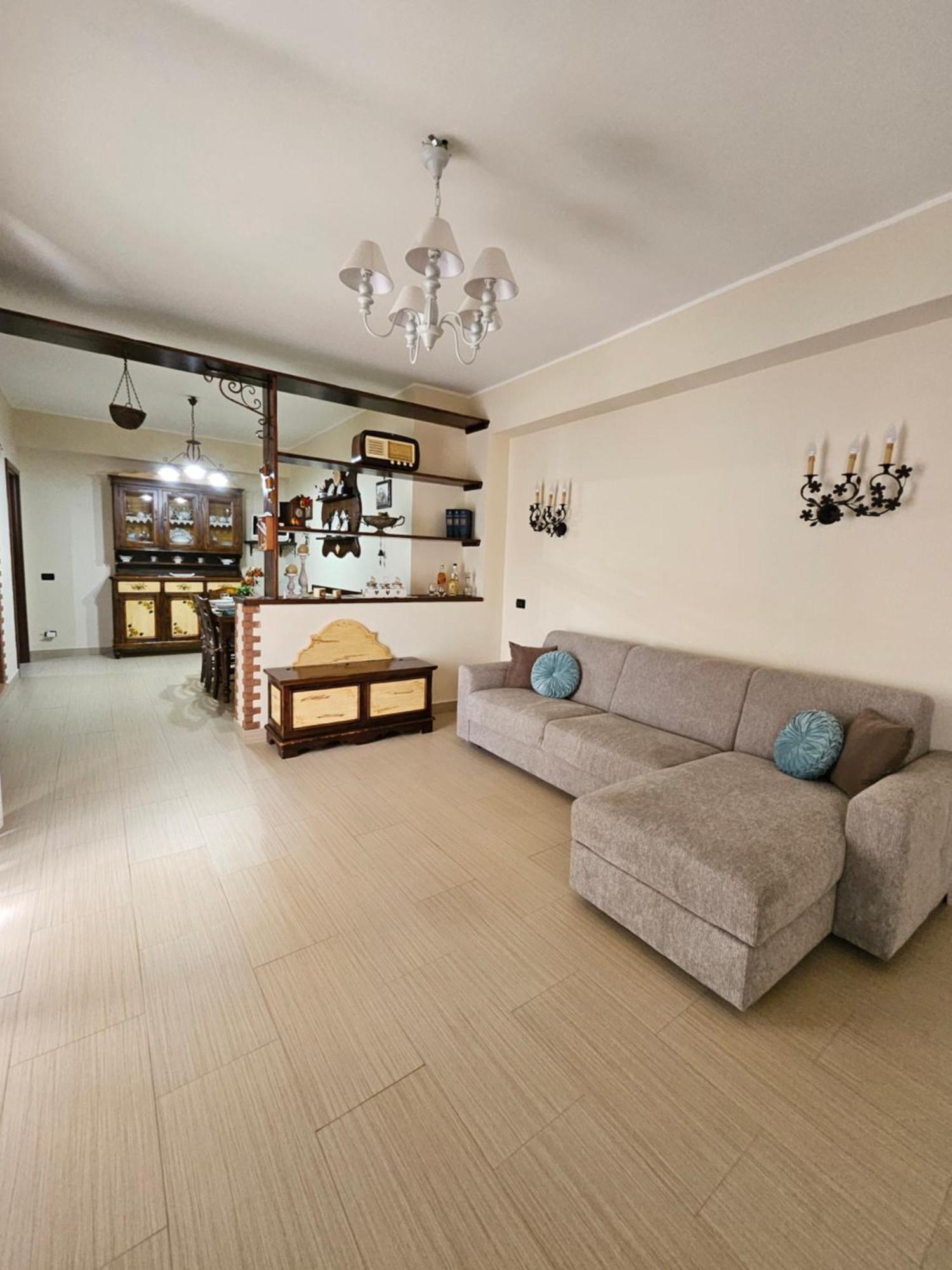 La Casa Di Ady Apartment