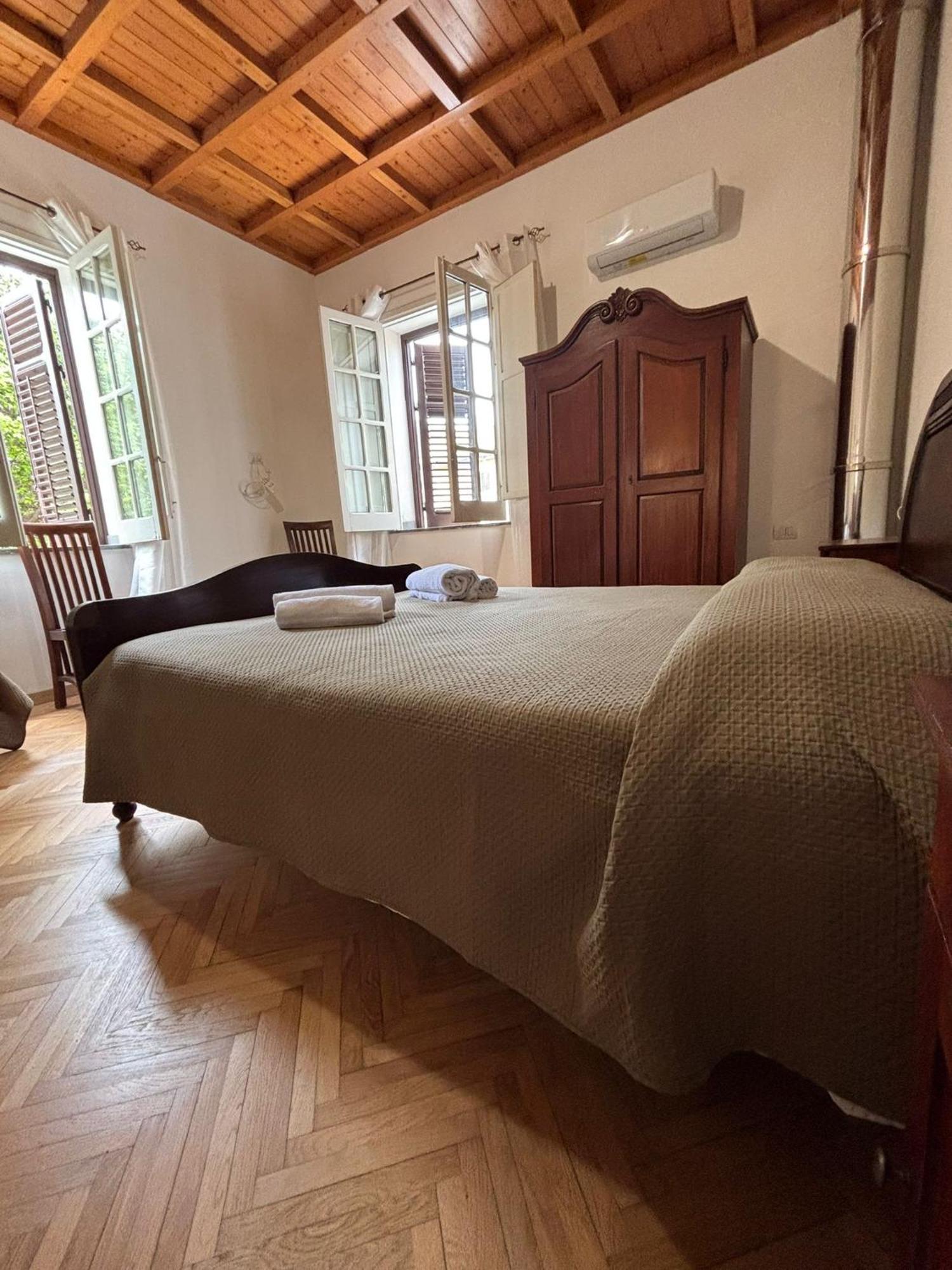 House La Cantinetta Bed & Breakfast *