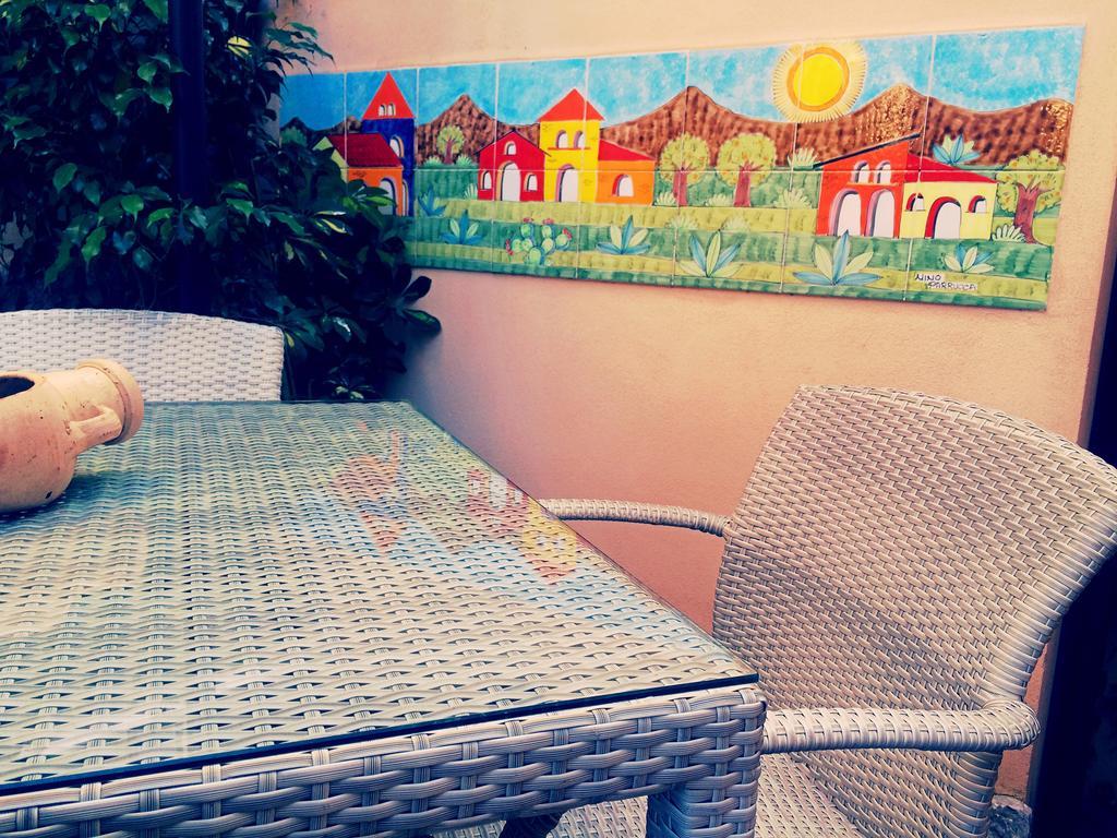 Acomodação com café da manhã  Seven Palermo