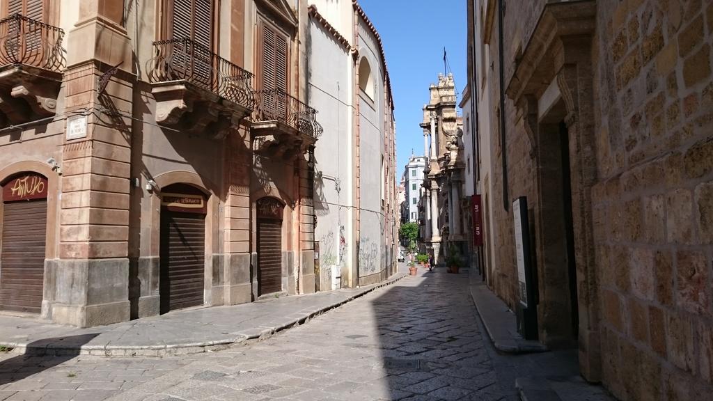 Palazzo Sambuca Palermo