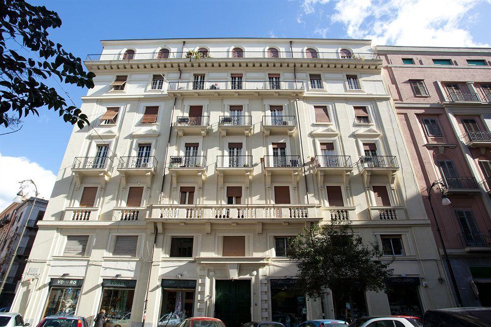Guest house Cosmopolitan Palermo 3*