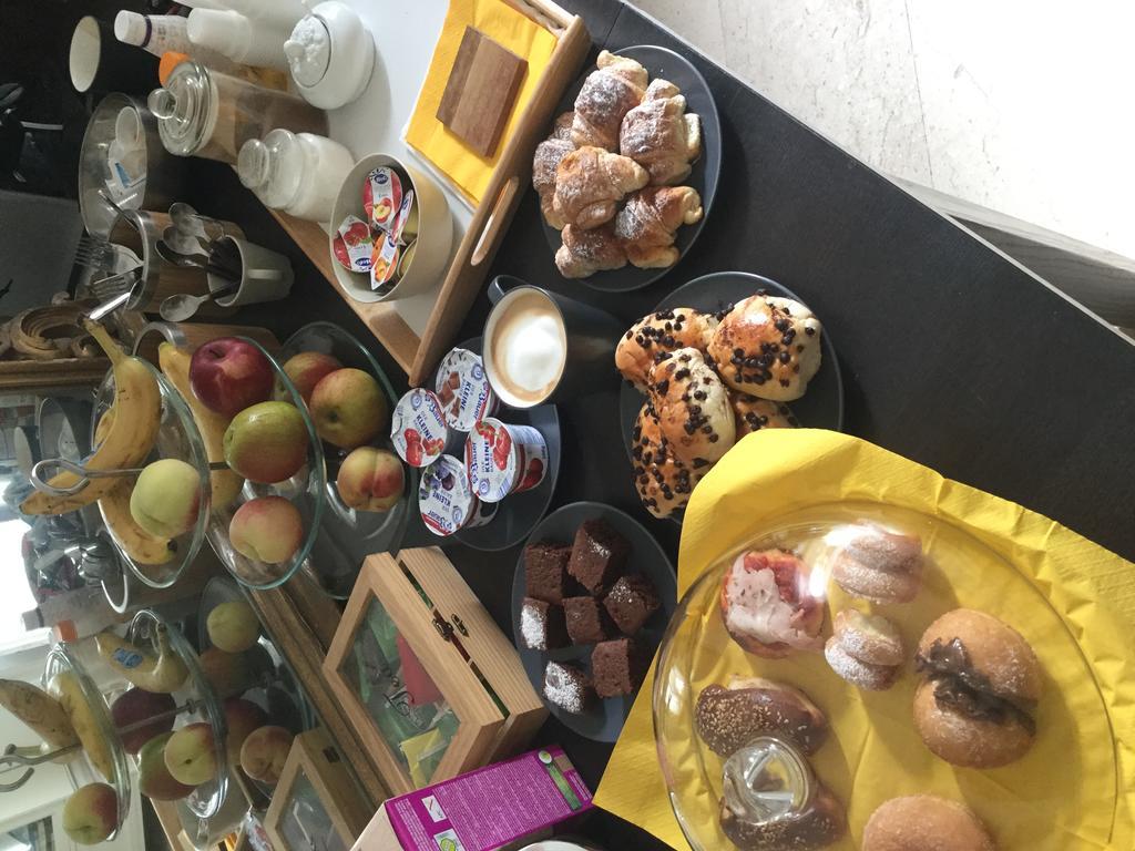 Frühstückspension Incipit