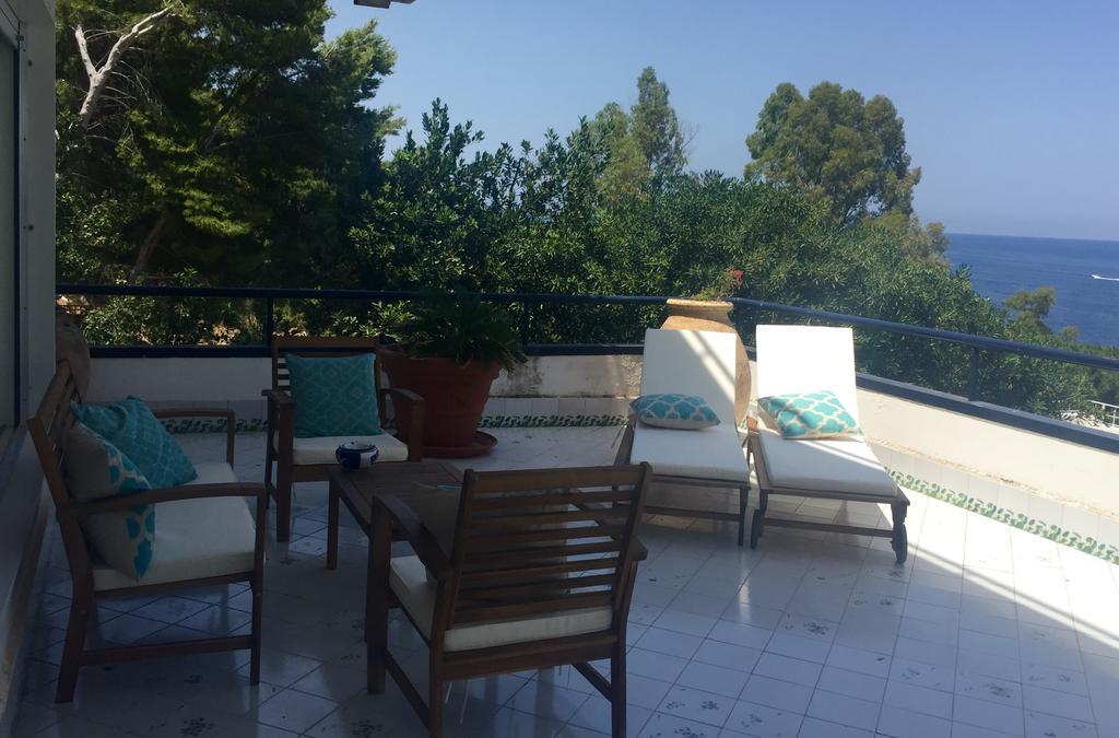 Addaura Villa *