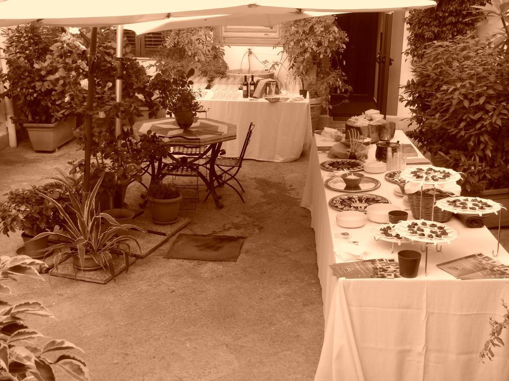 Giardino Dell'alloro - Locazioni Turistiche Bed & Breakfast Palermo