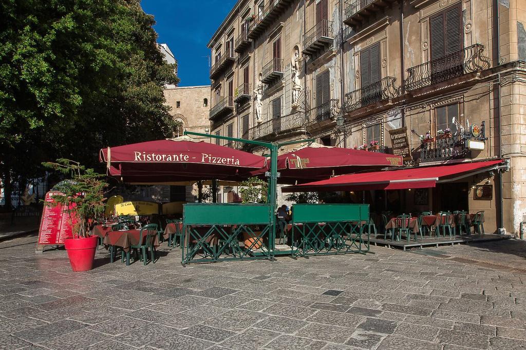 Vittorio Emanuele Apartment *