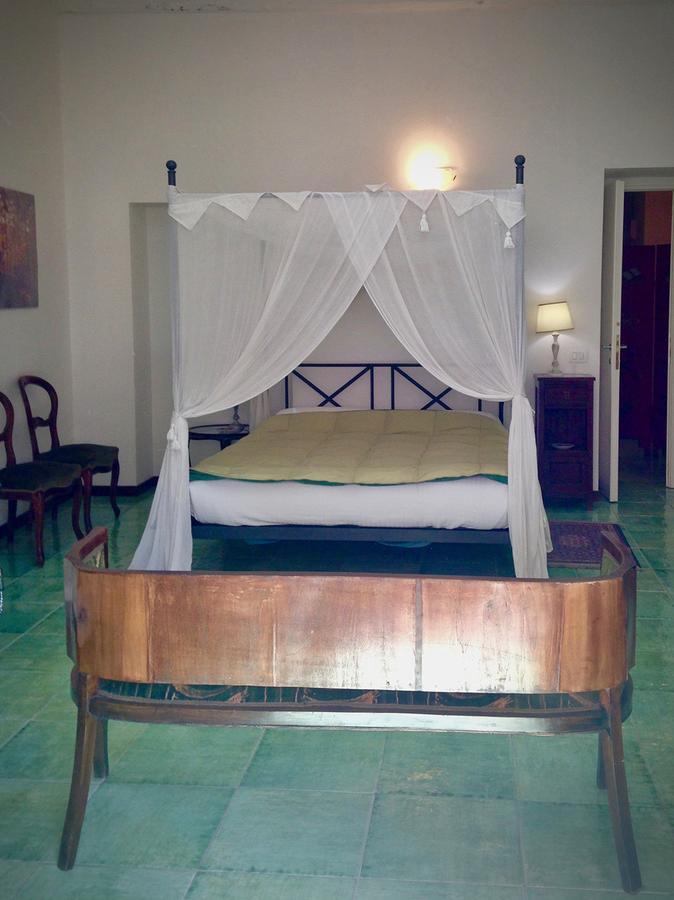 Bed & Breakfast Casa Orioles 3*