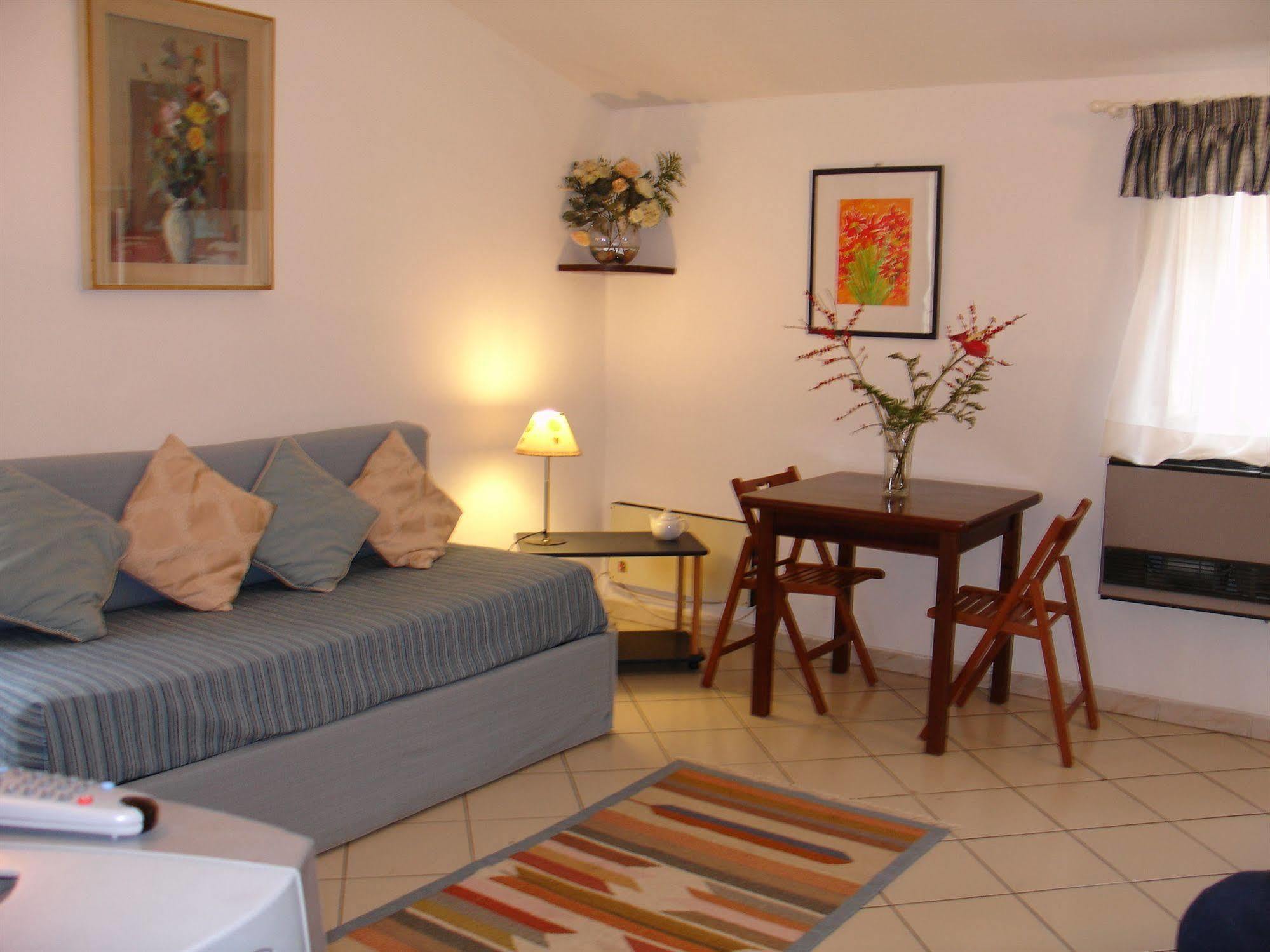 Hotel Politeamaffitti 2*