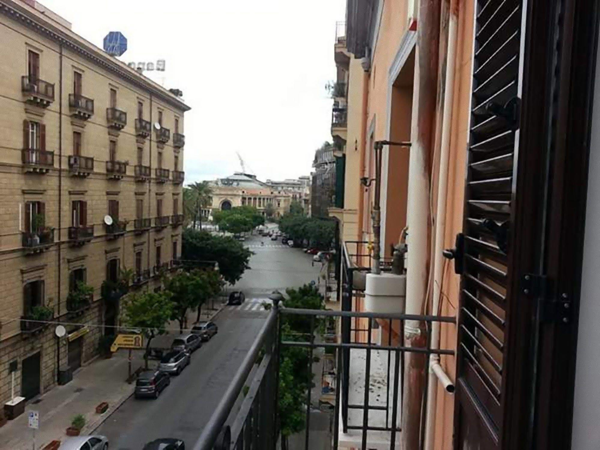 Bed & Breakfast Centro Zoe Palermo