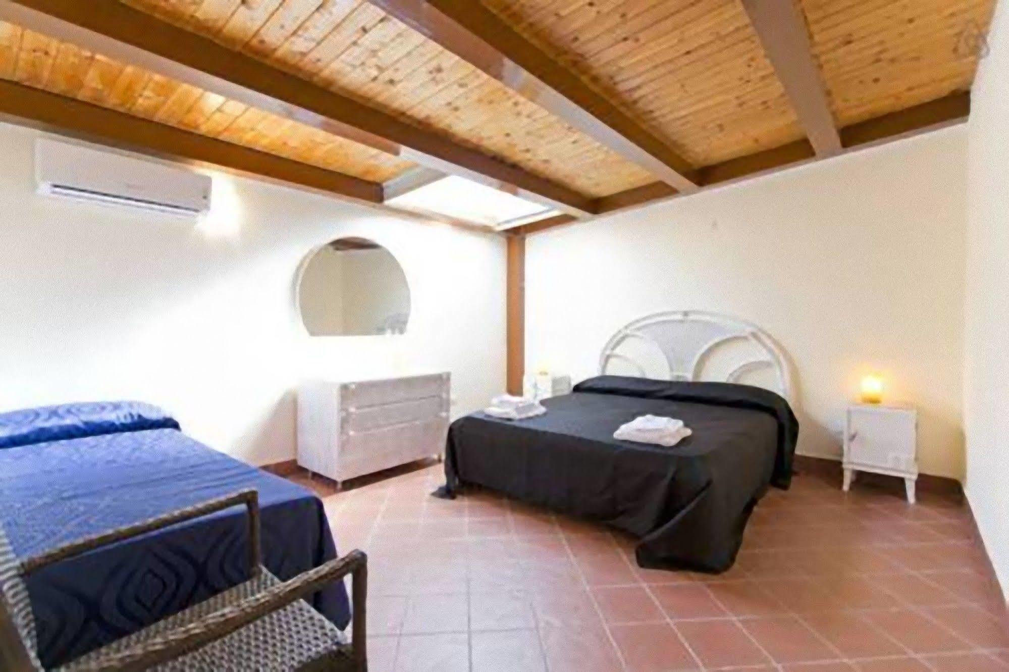 Bed & Breakfast Centro Zoe 3*