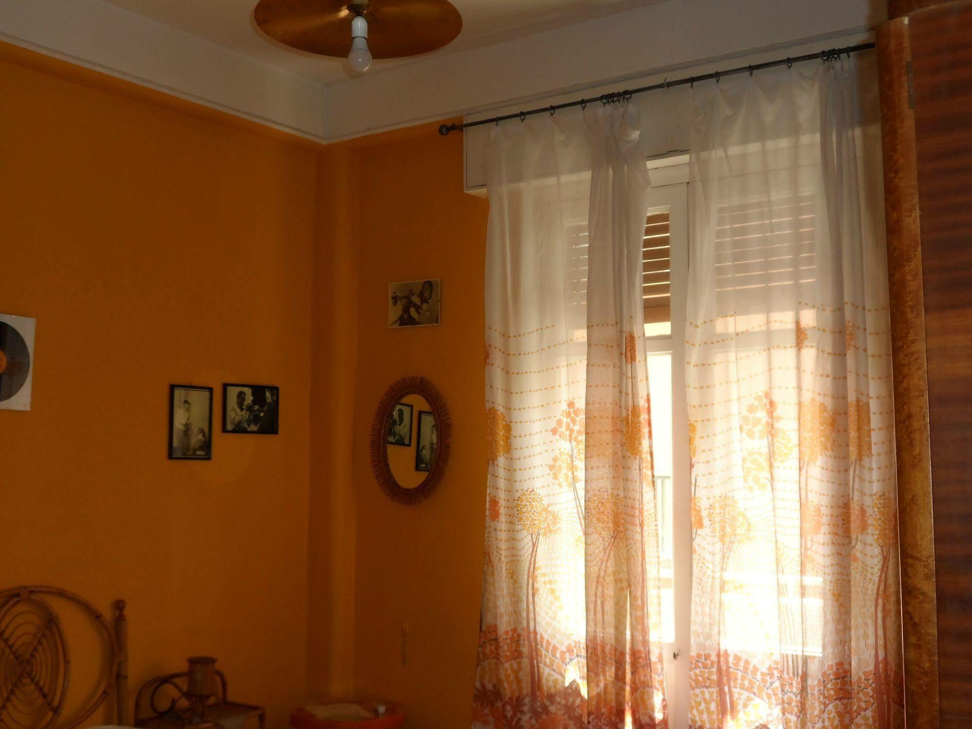 Bed & Breakfast Radioretro 3*