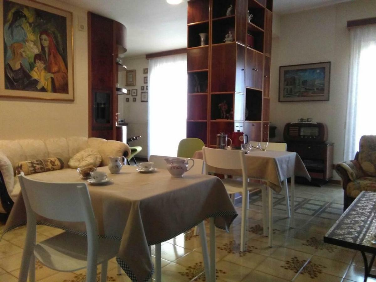 Acomodação com café da manhã  Pisani 2*