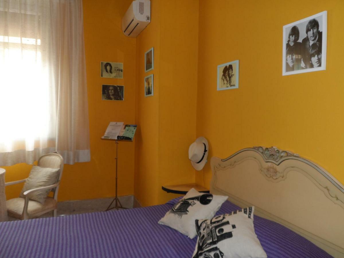 Radioretro Bed & Breakfast Palermo