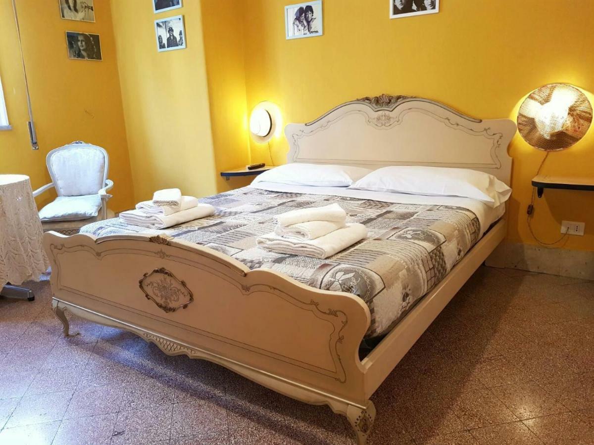 Bed & Breakfast Radioretro