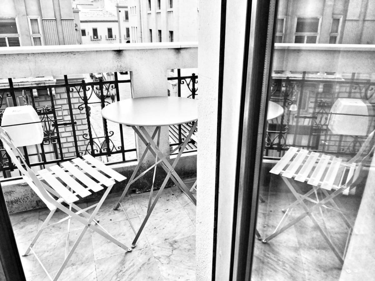 Via Roma 315 Bed & Breakfast 2*