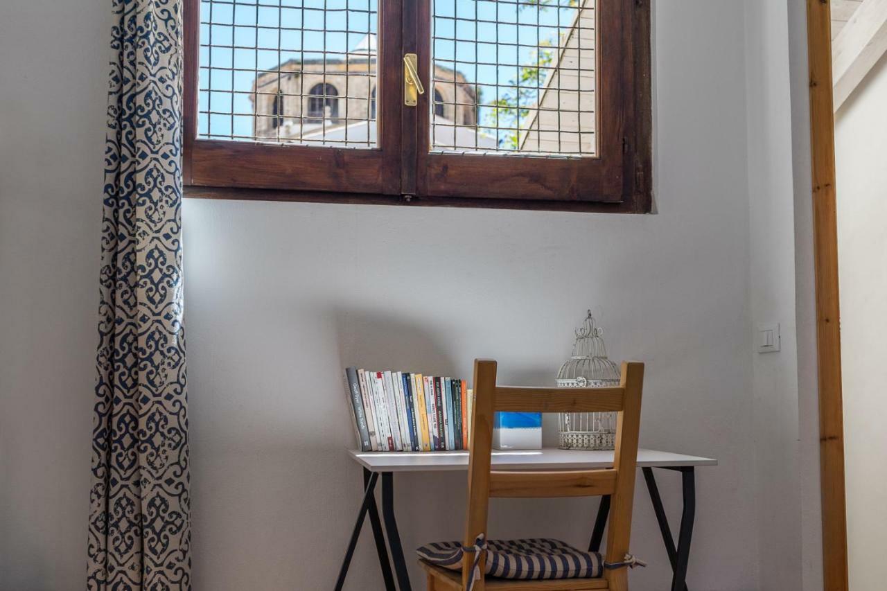 Bed & Breakfast Bed And Book Giusino 2*