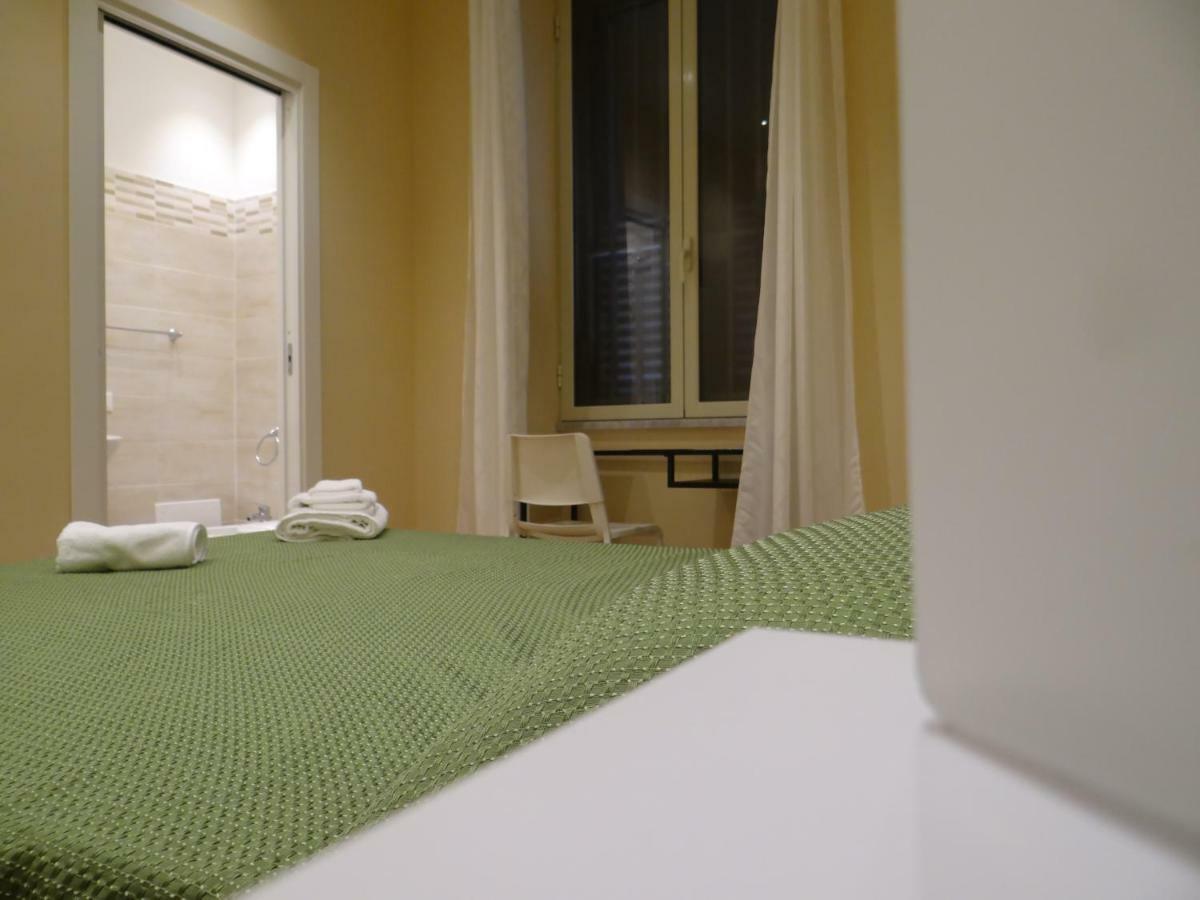 Montecarlo Palace Bed & Breakfast