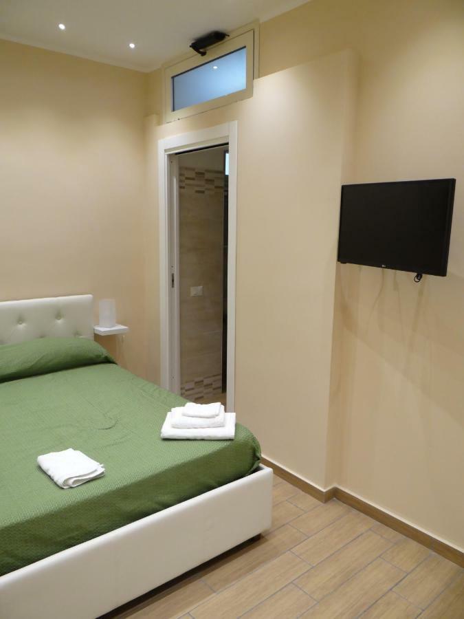 Bed & Breakfast Montecarlo Palace 2*