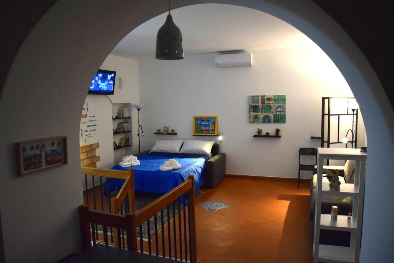 La Tana Di Vicolo San Carlo Apartment