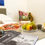Palermo In Suite Aparthotel ShS