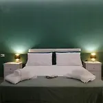 Bl Rooms