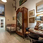 Salina Loft In The City Center By Wonderful Italy
