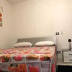 Lo Scarrozzo Room