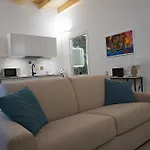 Crihouse