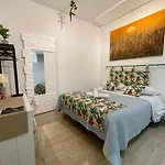 Palermo Noce Suite Apartment