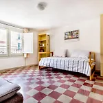 Flat At Cathedral