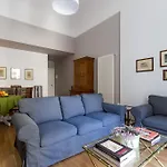 Elegante E Moderno Appartamento Al Politeama